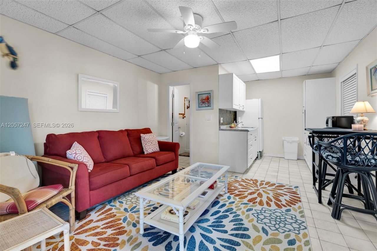 350 11th St , Key Colony, FL 33051 Photo