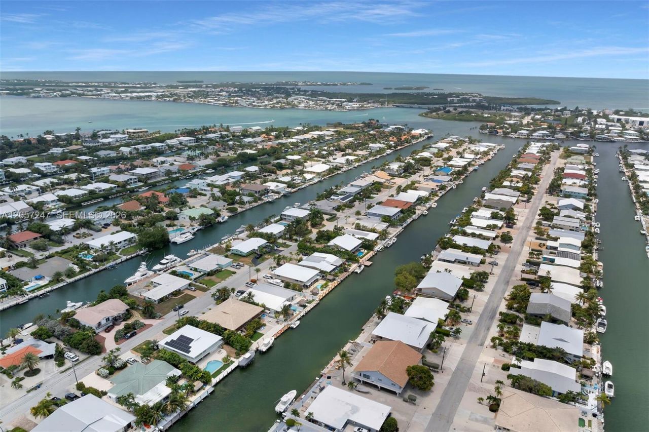 350 11th St , Key Colony, FL 33051 Photo