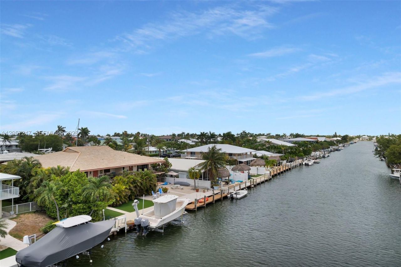 350 11th St , Key Colony, FL 33051 Photo