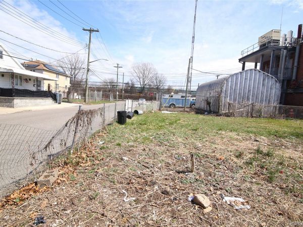 10232 Rau Court , Howard Beach, NY 11414