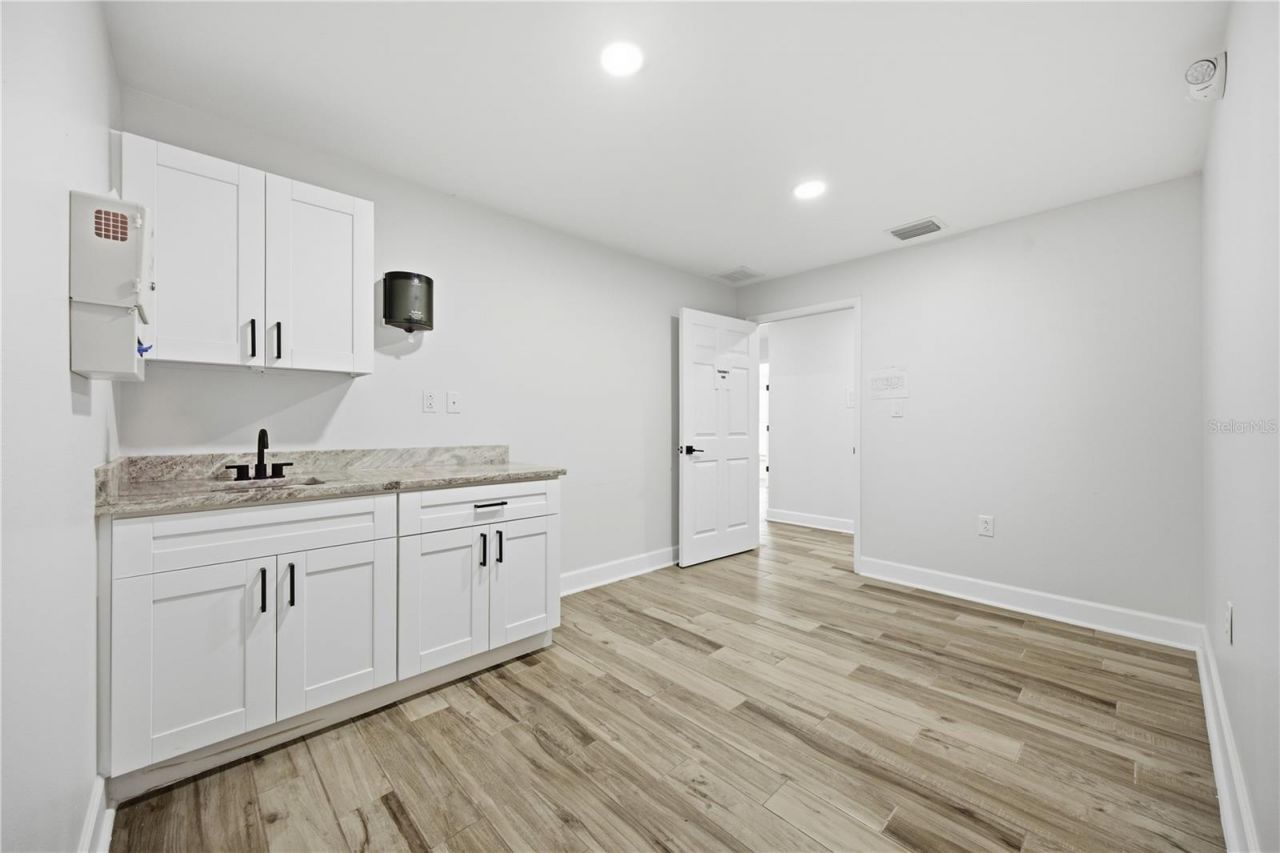 4911 State Road 54, New Port Richey, FL 34652 Photo