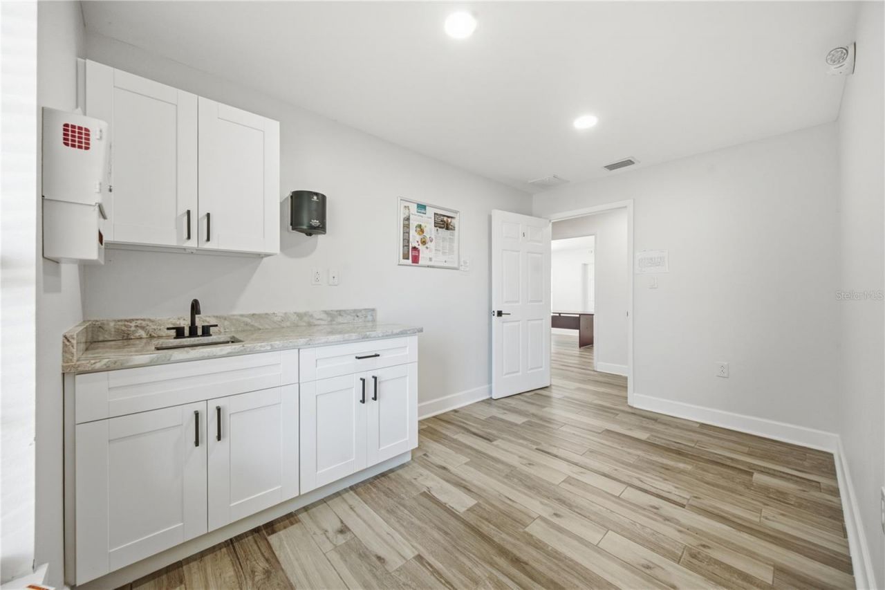 4911 State Road 54, New Port Richey, FL 34652 Photo