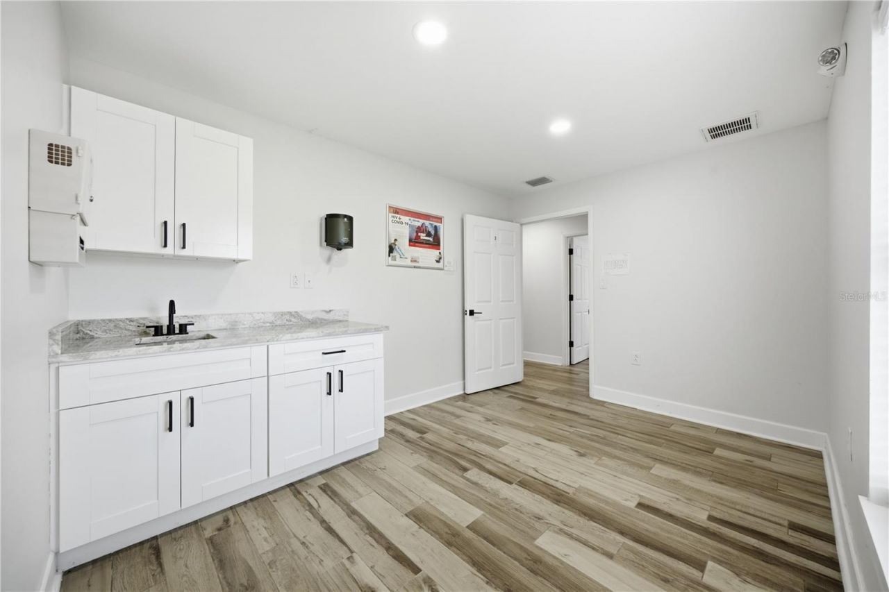 4911 State Road 54, New Port Richey, FL 34652 Photo