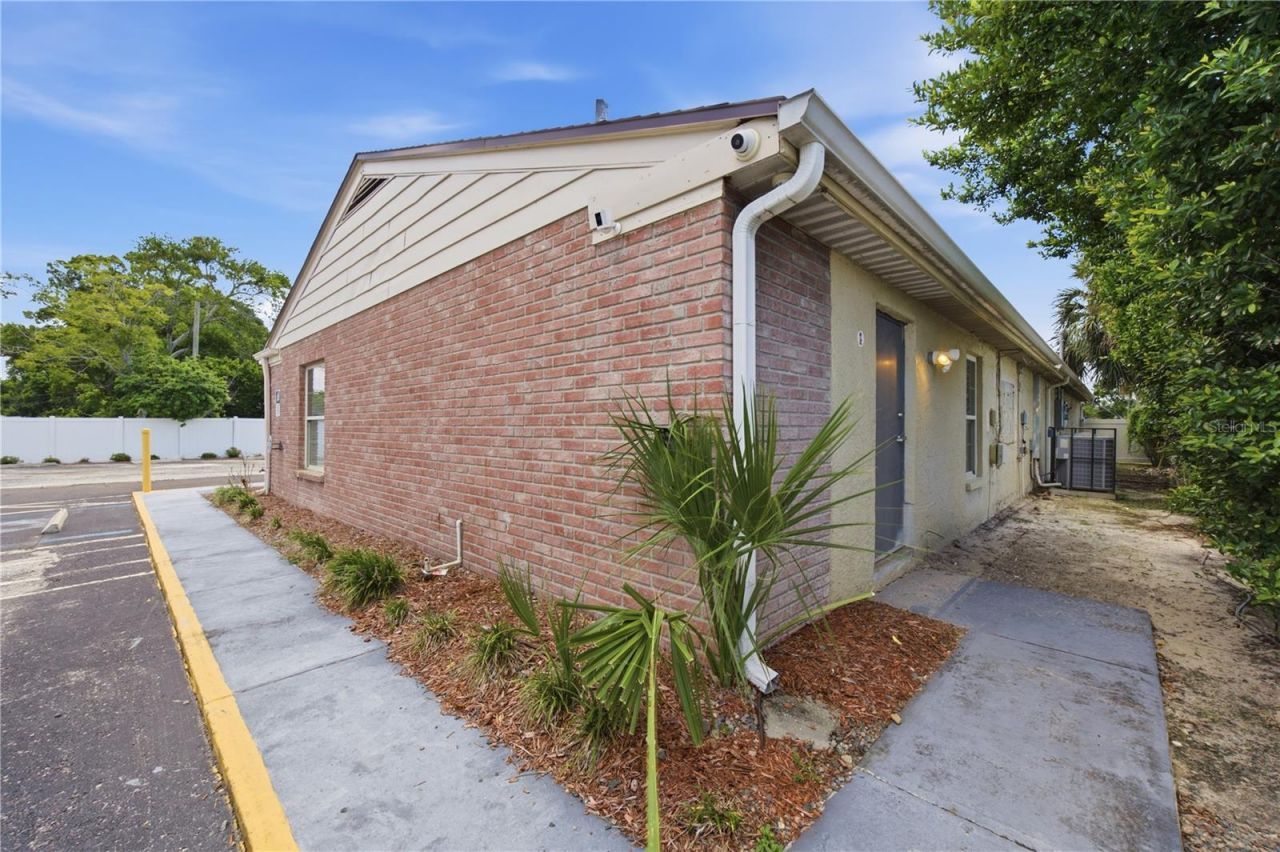 4911 State Road 54, New Port Richey, FL 34652 Photo