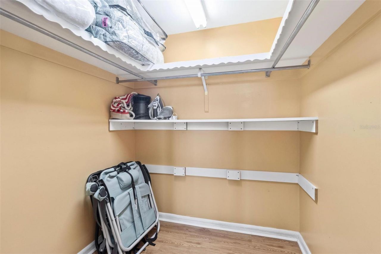 5220 Brittany Drive S, Unit 1309, Saint Petersburg, FL 33715 Photo