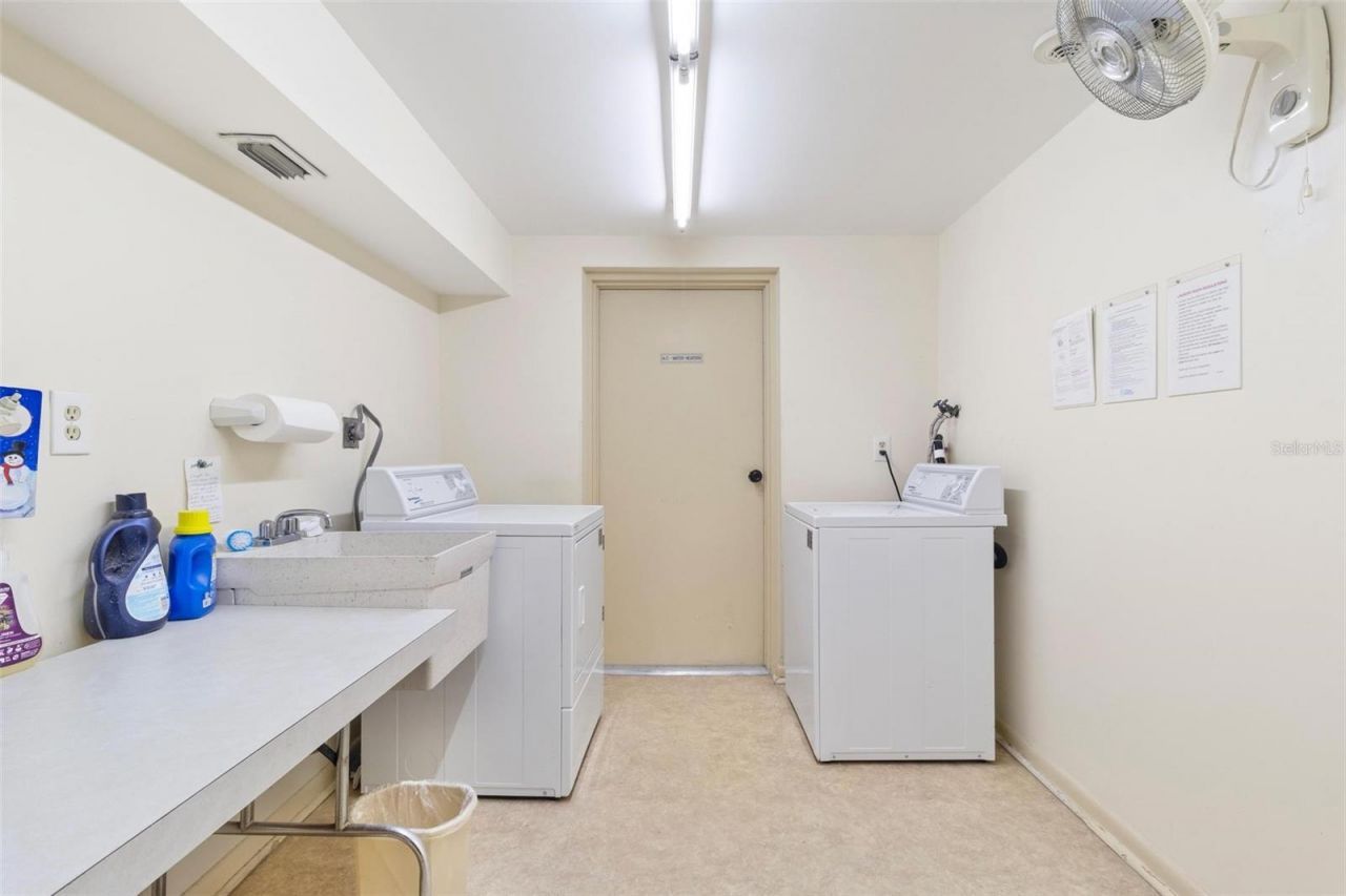5220 Brittany Drive S, Unit 1309, Saint Petersburg, FL 33715 Photo