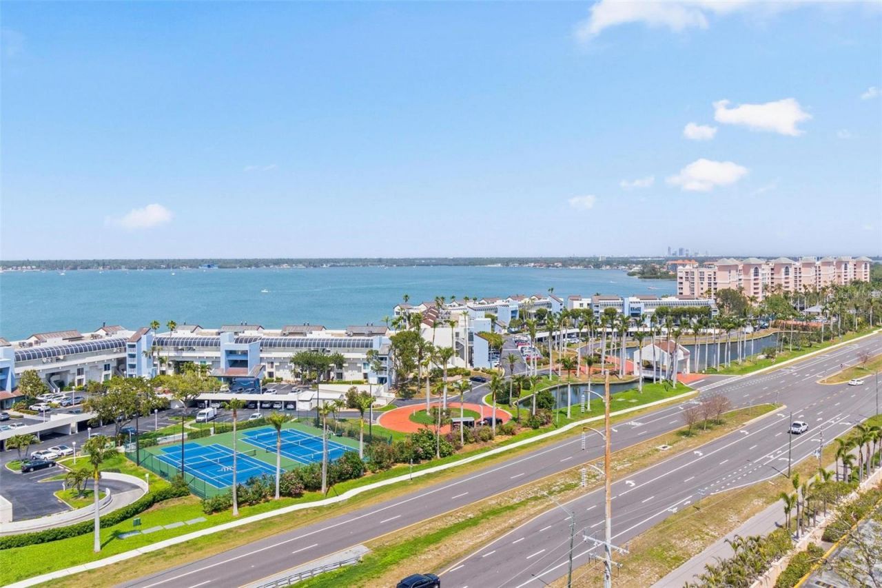 5220 Brittany Drive S, Unit 1309, Saint Petersburg, FL 33715 Photo