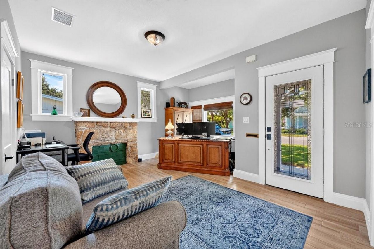507 Goodwin Avenue, New Smyrna Beach, FL 32169 Photo