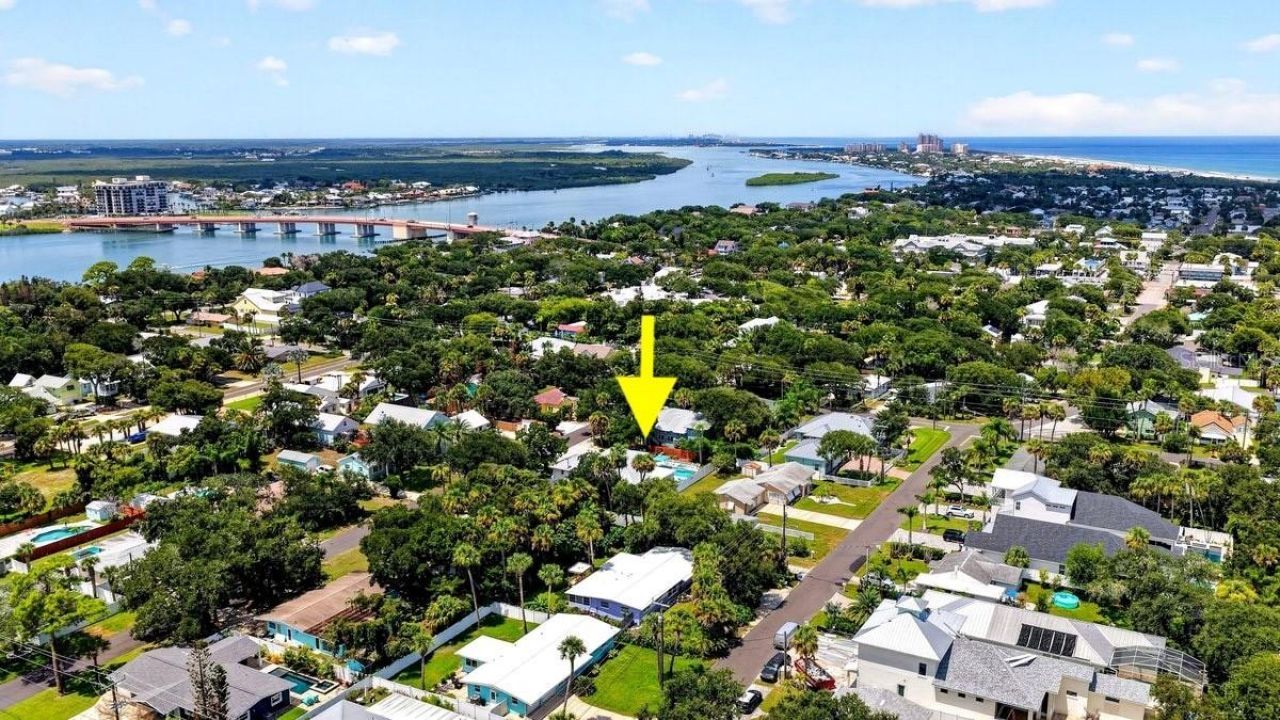 507 Goodwin Avenue, New Smyrna Beach, FL 32169 Photo
