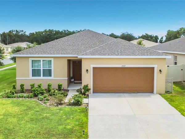 3947 MAYHILL LOOP , EUSTIS, FL 32736
