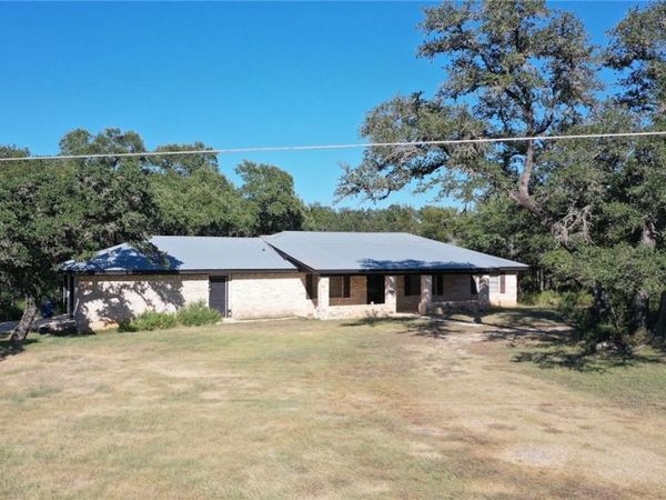 608 W Mustang Lane, San Marcos, TX 78666