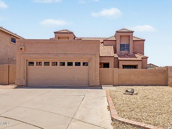 3975 E GRAYTHORN Street, Phoenix, AZ 85044