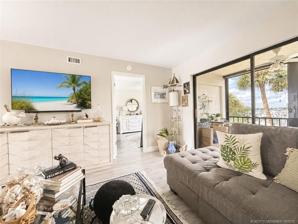 390 NE Edgewater Drive , Unit 302, Stuart, FL 34996 Photo