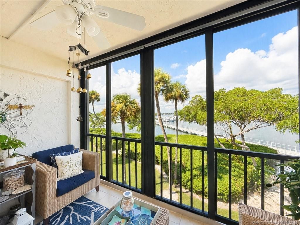 390 NE Edgewater Drive , Unit 302, Stuart, FL 34996 Photo