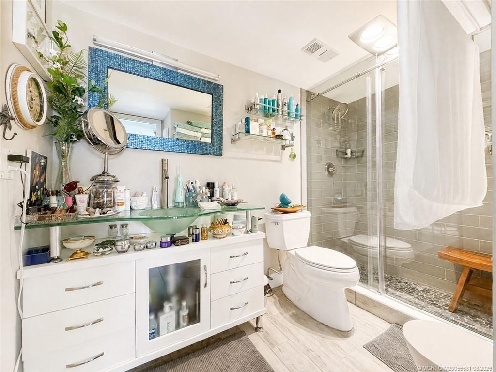 390 NE Edgewater Drive , Unit 302, Stuart, FL 34996 Photo