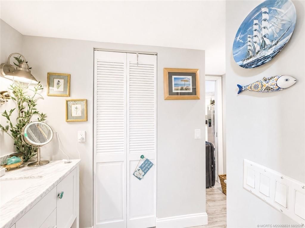 390 NE Edgewater Drive , Unit 302, Stuart, FL 34996 Photo