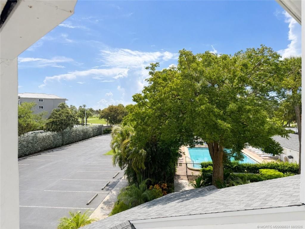 390 NE Edgewater Drive , Unit 302, Stuart, FL 34996 Photo
