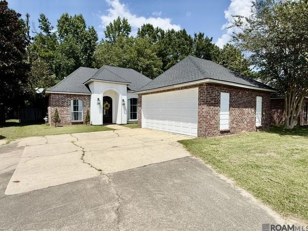 33837 Natures Way, Walker, LA 70785