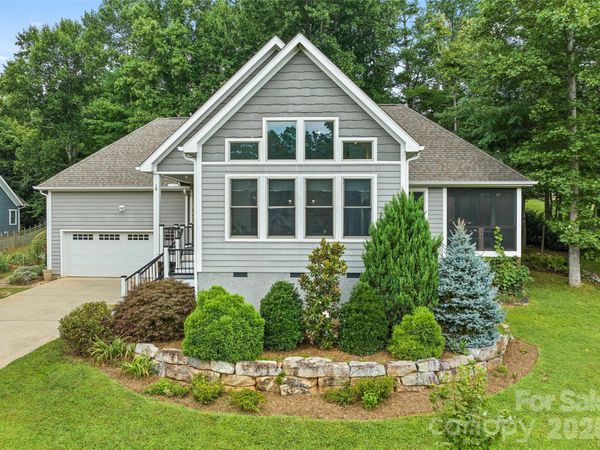 18 Forget Me Not Meadows, Fairview, NC 28730