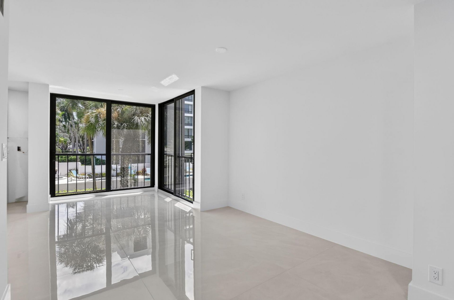 7847 Lakeside Boulevard, Unit 1021, Boca Raton, FL 33434 Photo