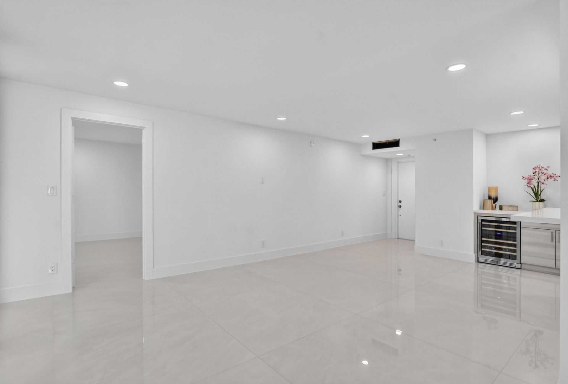 7847 Lakeside Boulevard, Unit 1021, Boca Raton, FL 33434 Photo
