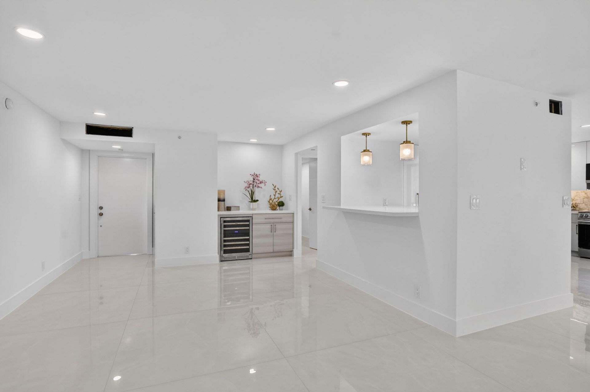7847 Lakeside Boulevard, Unit 1021, Boca Raton, FL 33434 Photo