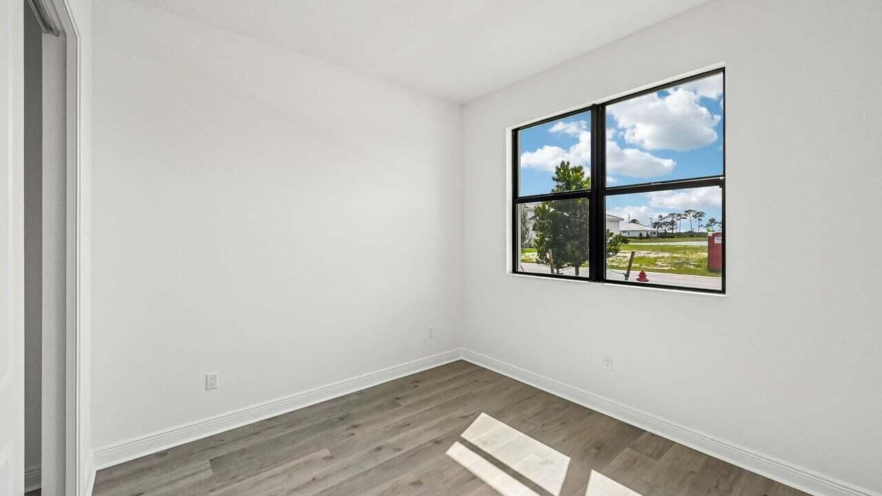 13566 SE Grovewood Drive, Port Saint Lucie, FL 34984 Photo