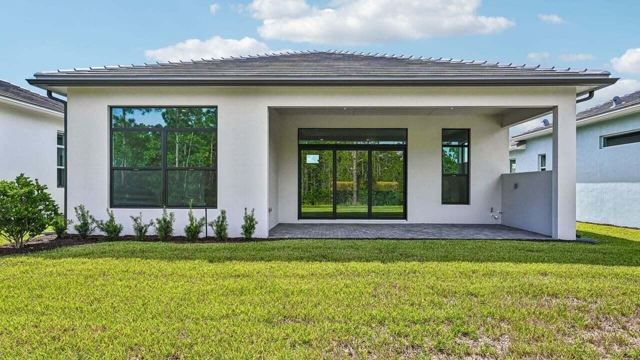 13566 SE Grovewood Drive, Port Saint Lucie, FL 34984 Photo