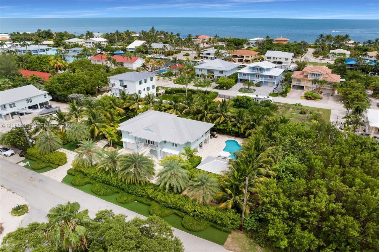 122 S Bahama Dr , Duck, FL 33050 Photo