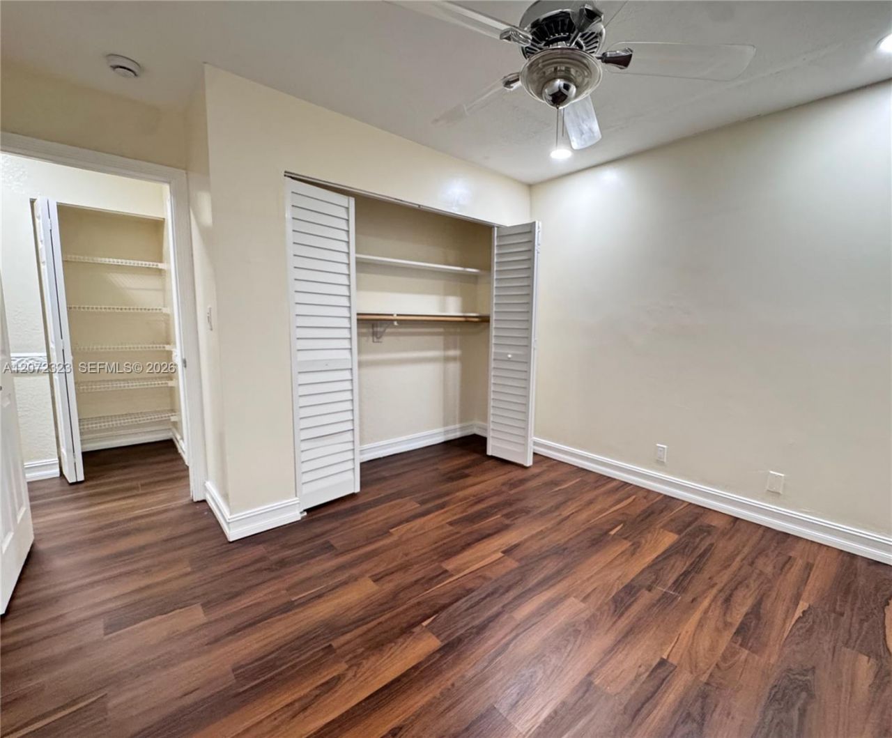 32 Wimbledon Lake Dr , Unit 221, Plantation, FL 33324 Photo
