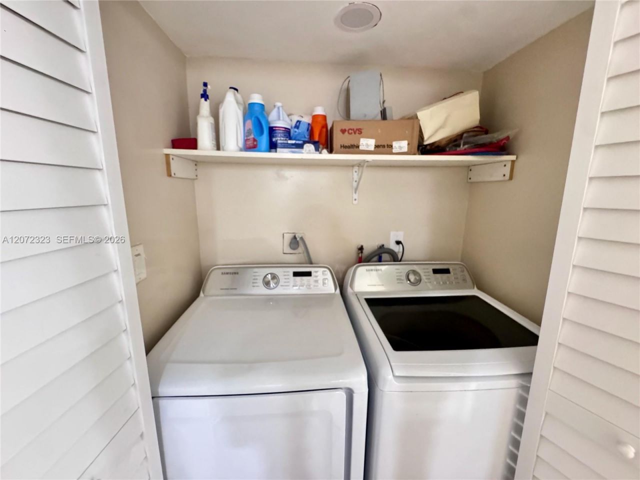 32 Wimbledon Lake Dr , Unit 221, Plantation, FL 33324 Photo