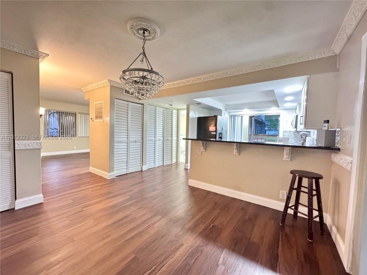 32 Wimbledon Lake Dr , Unit 221, Plantation, FL 33324 Photo