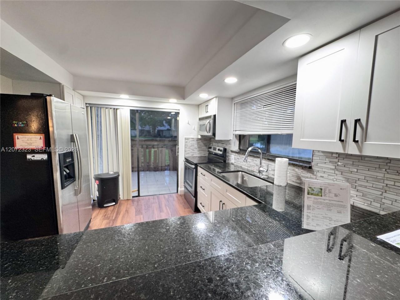 32 Wimbledon Lake Dr , Unit 221, Plantation, FL 33324 Photo