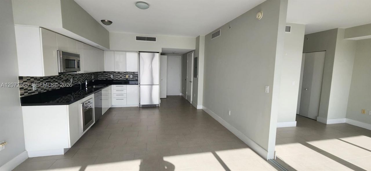 92 SW 3rd St , Unit 4308, Miami, FL 33130 Photo