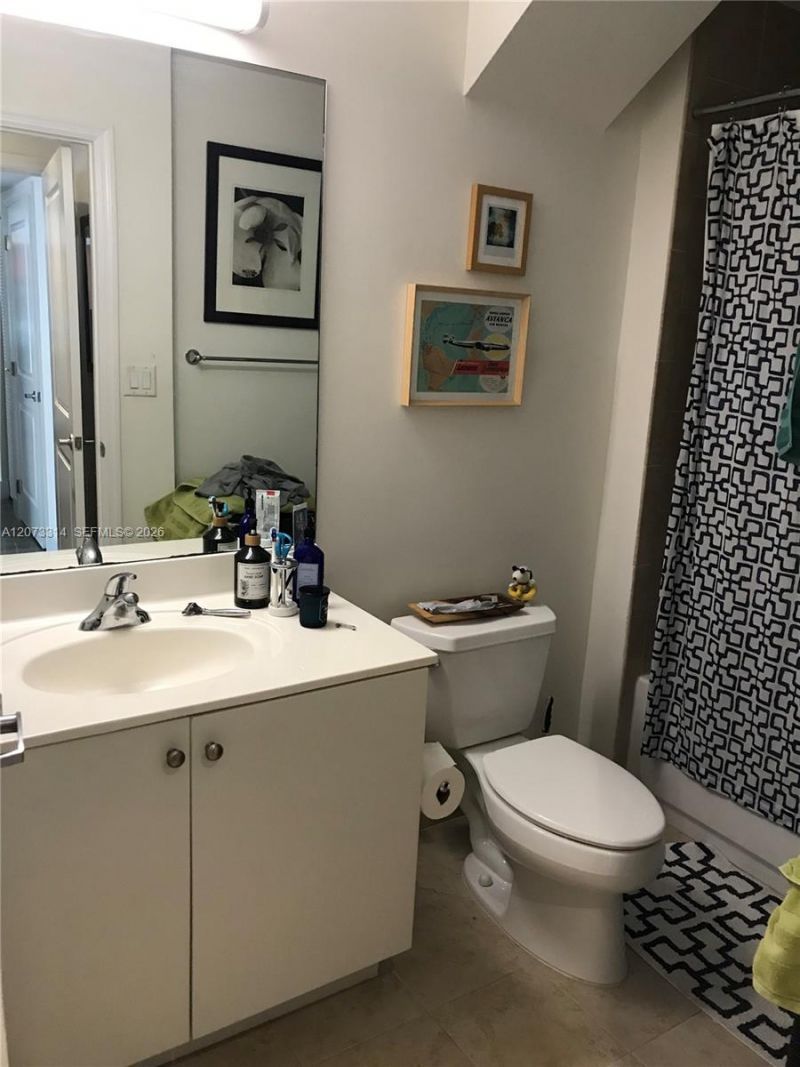 111 E Flagler St , Unit 701, Miami, FL 33131 Photo