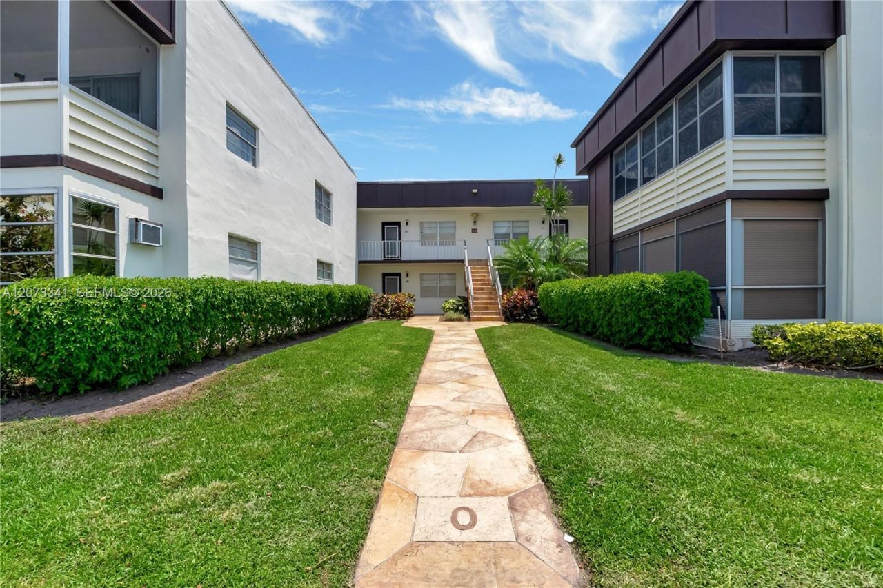 708 Normandy O , Unit 708, Delray Beach, FL 33484 Photo