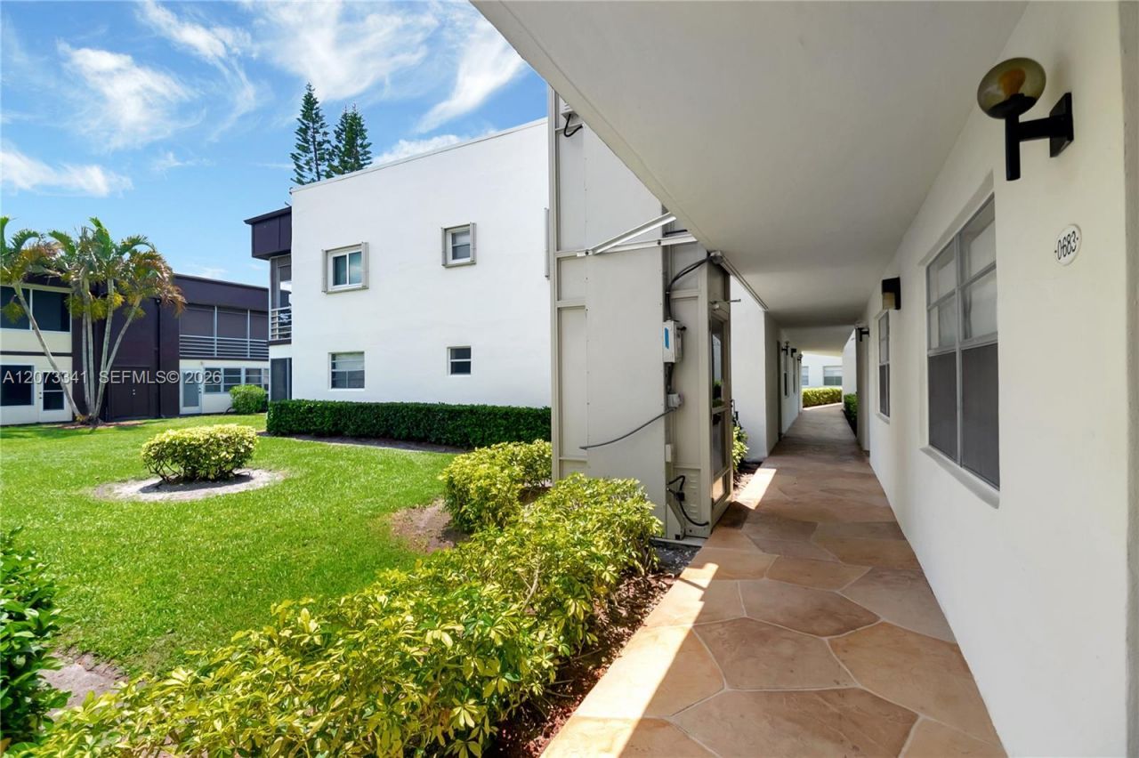 708 Normandy O , Unit 708, Delray Beach, FL 33484 Photo