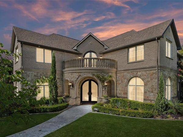 2404 Hollow Hill Lane, Lewisville, TX 75056