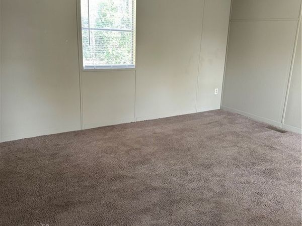 6330 Crestwood Avenue, Fayetteville, NC 28304
