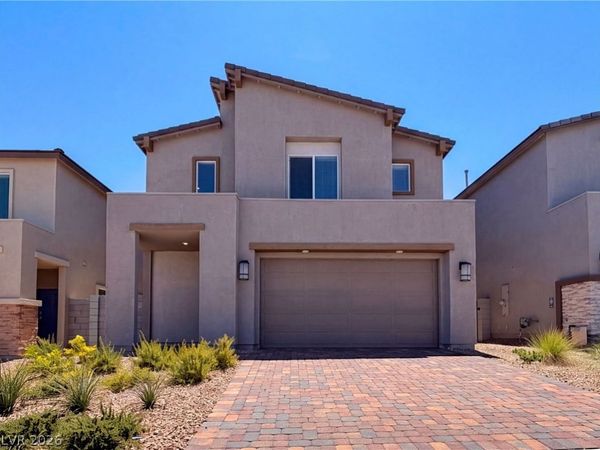 8379 Rochelle Avenue, Las Vegas, NV 89147
