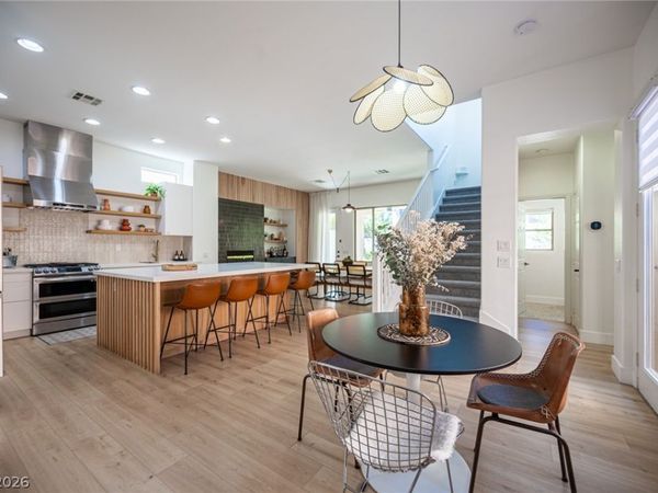 331 Dartmouth Hills Street, Las Vegas, NV 89138