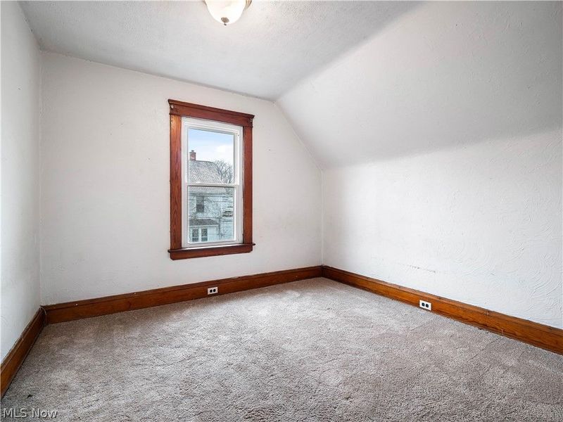 1821 Kenneth Avenue , Cleveland, OH 44109 Photo 25