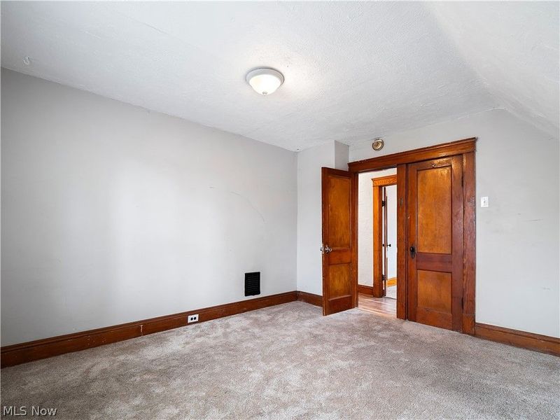 1821 Kenneth Avenue , Cleveland, OH 44109 Photo 27