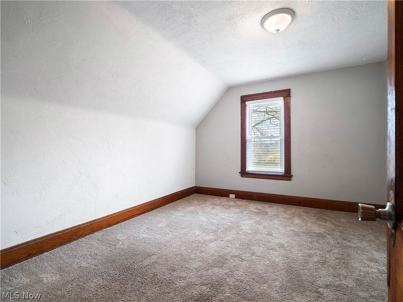 1821 Kenneth Avenue , Cleveland, OH 44109 Photo 28