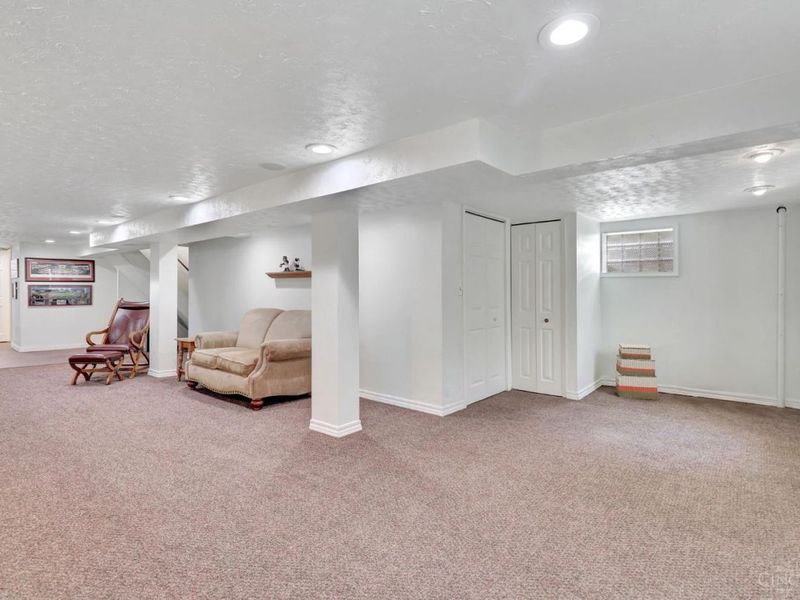 9530 Waxwing Drive, Blue Ash, OH 45241 Photo 23