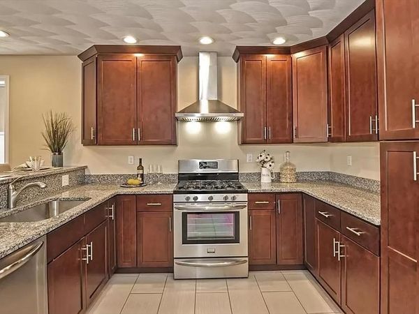 55 Cherry, Unit 2, Chelsea, MA 02150