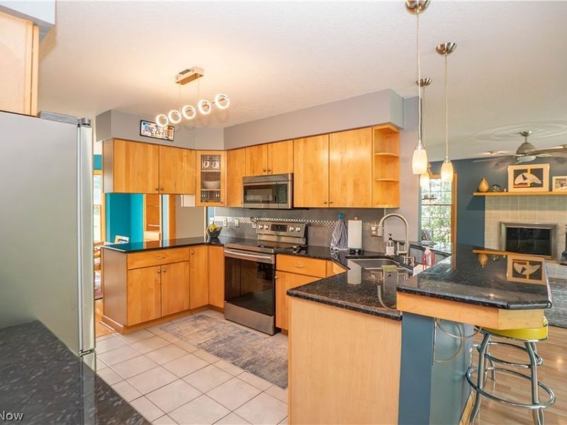 4456 Maplegrove Avenue , Louisville, OH 44641 Photo 17