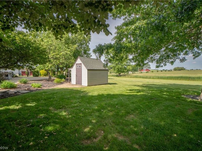 4456 Maplegrove Avenue , Louisville, OH 44641 Photo 46