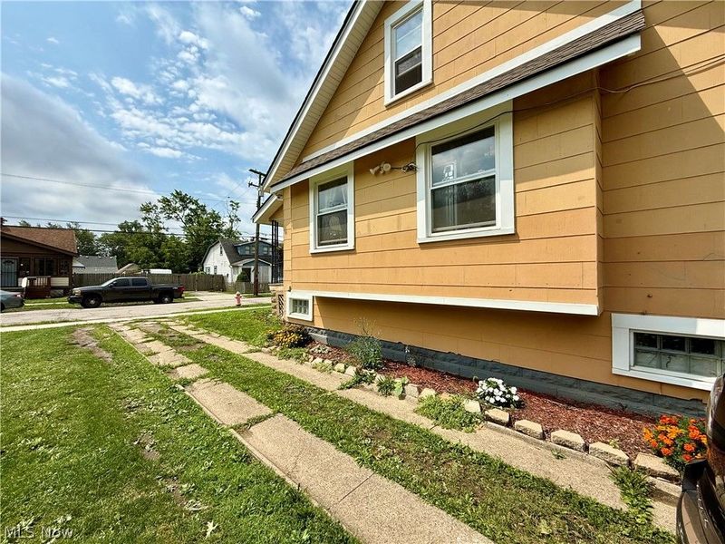 12200 Milligan Avenue , Cleveland, OH 44135 Photo 14