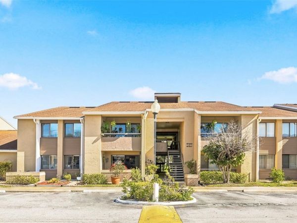 5195 VINELAND ROAD , Unit B102, ORLANDO, FL 32811